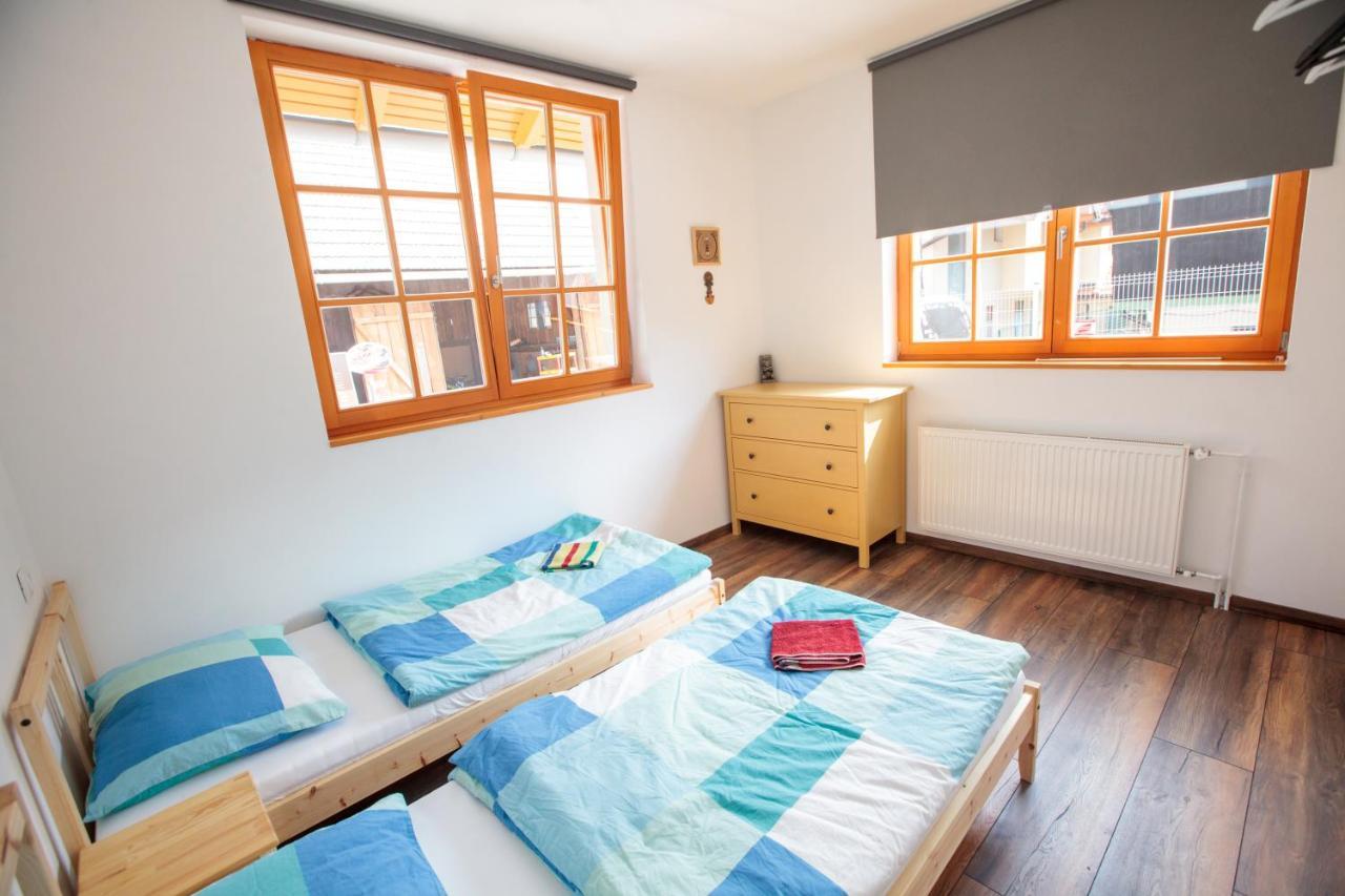 Bikeski Family Hotel, B&B, Apartaments, Rooms Mezica Exterior foto