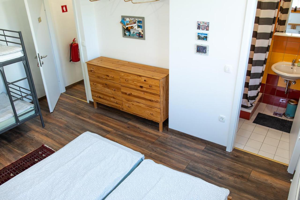 Bikeski Family Hotel, B&B, Apartaments, Rooms Mezica Exterior foto